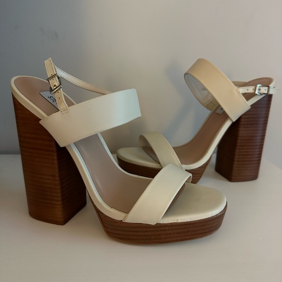 Steve Madden heels worn once - Picture 1 of 5